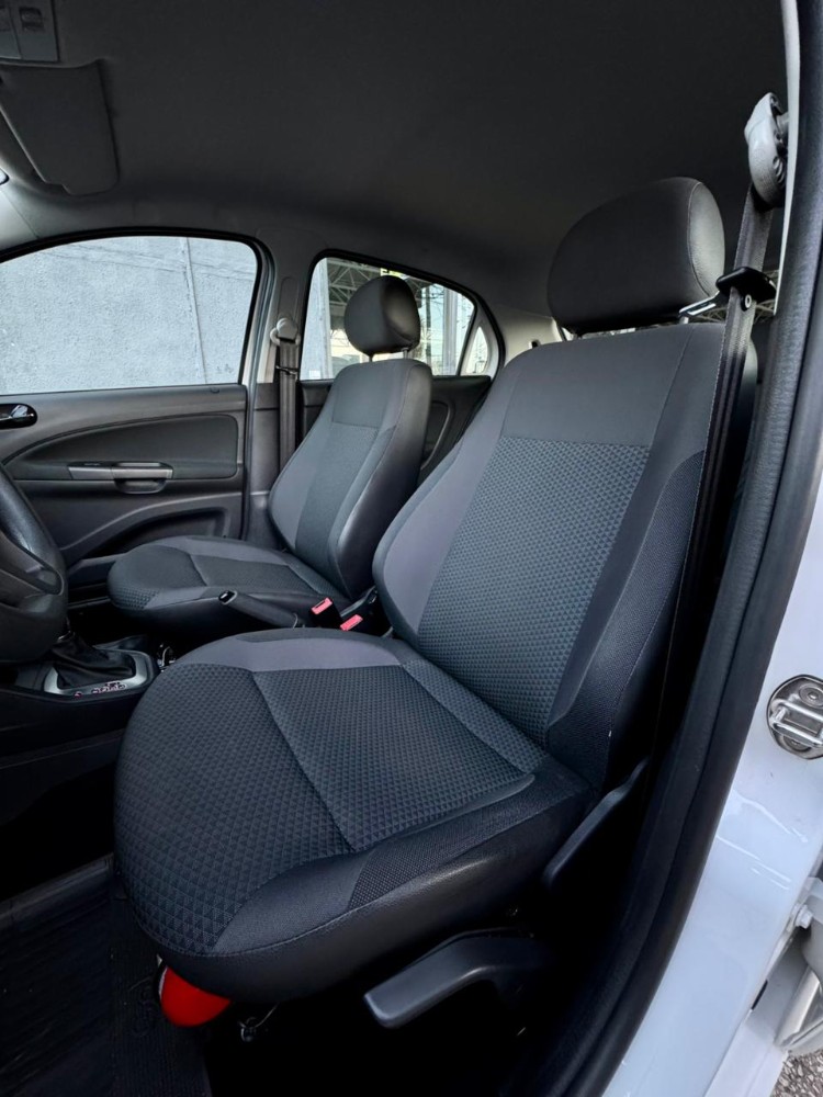 Volkswagen Gol Trendline — foto 18